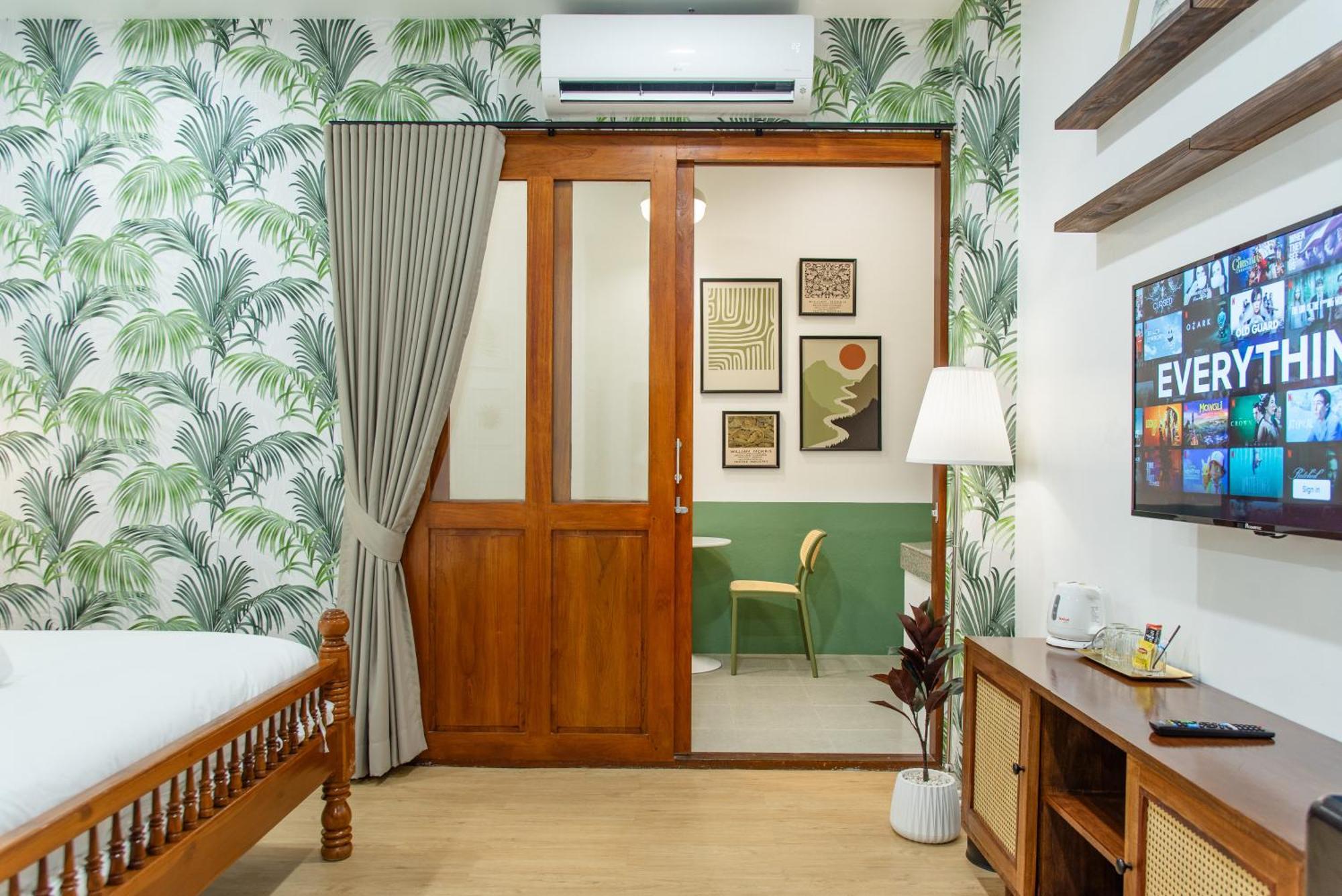 Bania Boutique House Hotel Khao Lak Exterior photo